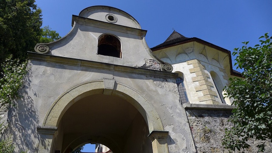 Kostel Nejsvětější Trojice ve Zdoňově